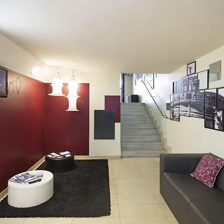 トラステヴェーレ ホテル 3*