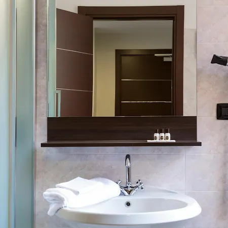 Hotel Trastevere 3*